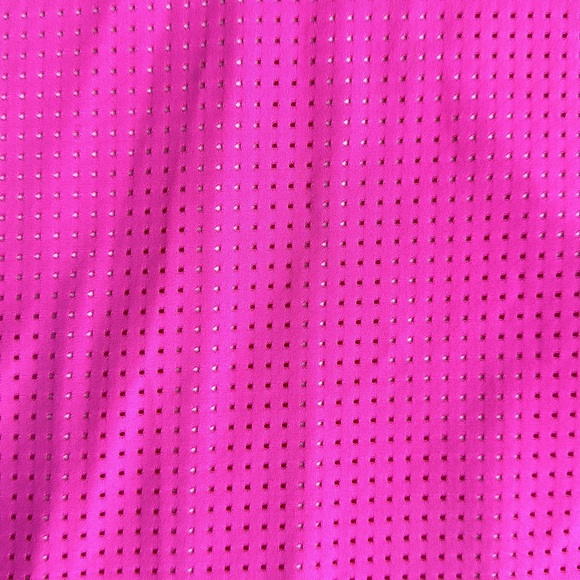 2xu XL pink quarter zip pull over - Picture 5 of 6